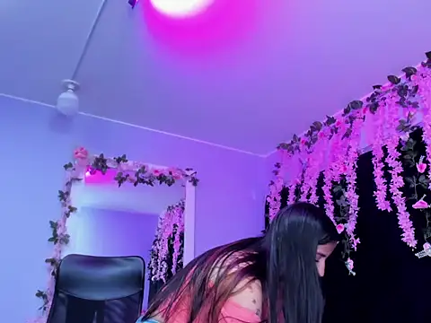 Gabyy Cooper  online show from February 27, 2026, 2:33 am