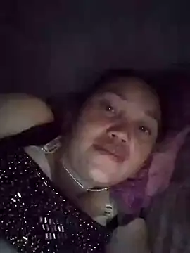 Snapshot of zinzin-xx chatting on October 23, 2025, 10:52 pm zinzin-xx online show from October 23, 2025, 10:52 pm