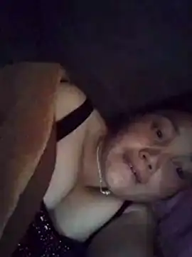 Snapshot of zinzin-xx chatting on October 26, 2025, 12:55 pm zinzin-xx online show from October 26, 2025, 12:55 pm