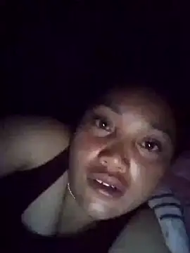 Snapshot of zinzin-xx chatting on November 11, 2025, 10:32 pm zinzin-xx online show from November 11, 2025, 10:32 pm