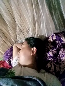 giahan-00 online show from October 22, 2025, 6:07 pm