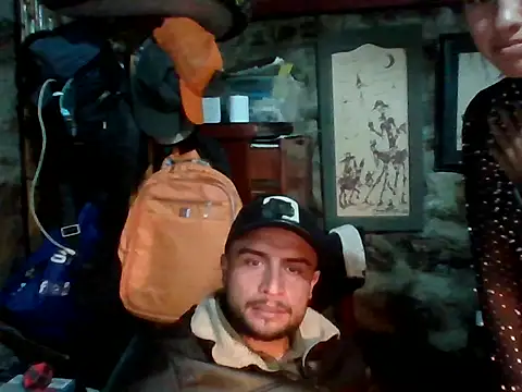 Alejos2025 online show from October 25, 2025, 7:08 pm