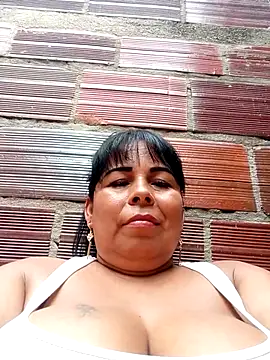 Snapshot of mother2-divorced chatting on April 30, 2026, 8:57 pm mother2-divorced online show from April 30, 2026, 8:57 pm