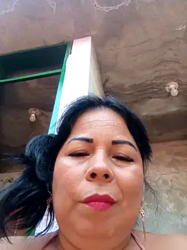 Snapshot of mother2-divorced chatting on May 6, 2026, 1:38 pm mother2-divorced online show from May 6, 2026, 1:38 pm