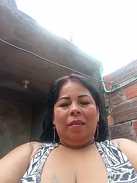 Snapshot of mother2-divorced chatting on May 23, 2026, 1:37 pm mother2-divorced online show from May 23, 2026, 1:37 pm