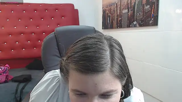 Snapshot of Hills_Mia chatting on October 24, 2025, 3:58 am Hills Mia online show from October 24, 2025, 3:58 am