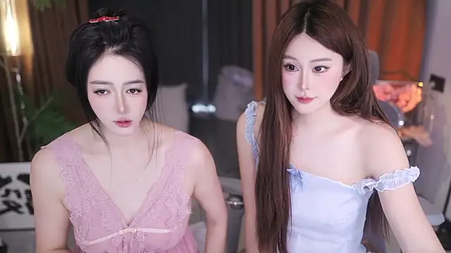 Follyise online show from April 12, 2026, 8:52 am