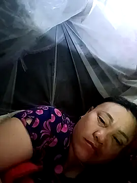 chich-bong online show from November 20, 2025, 11:15 pm