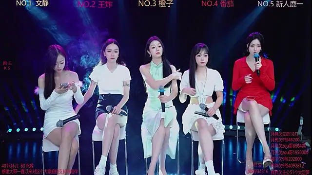 Snapshot of girl-and-life chatting on October 23, 2025, 8:13 am girl-and-life online show from October 23, 2025, 8:13 am