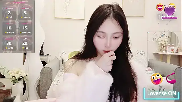 yuyan3929 online show from December 19, 2025, 7:04 am