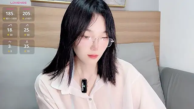 upoo7lt online show from March 3, 2026, 2:50 am