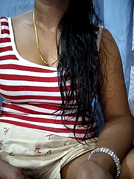 Ezabelljohn online show from April 13, 2026, 10:54 am