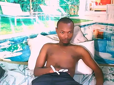 Snapshot of EbonyBigD69 chatting on October 29, 2025, 5:14 pm EbonyBigD69 online show from October 29, 2025, 5:14 pm