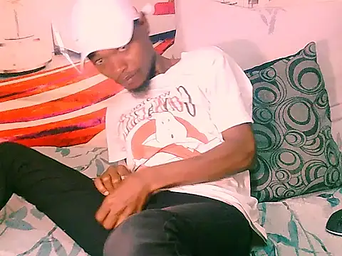 Snapshot of EbonyBigD69 chatting on November 4, 2025, 5:50 am EbonyBigD69 online show from November 4, 2025, 5:50 am