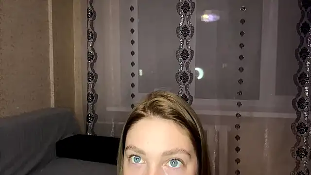 Mia likez online show from October 27, 2025, 9:13 am