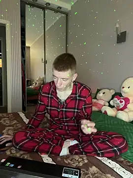 Snapshot of Cristian__Dior chatting on February 7, 2026, 9:57 am Cristian Dior online show from February 7, 2026, 9:57 am