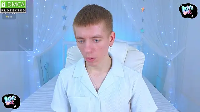 Cristian  Dior online show from March 6, 2026, 6:04 pm