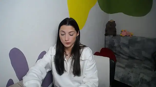 a alessia online show from October 29, 2025, 2:30 pm