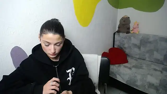 a alessia online show from October 30, 2025, 2:40 pm