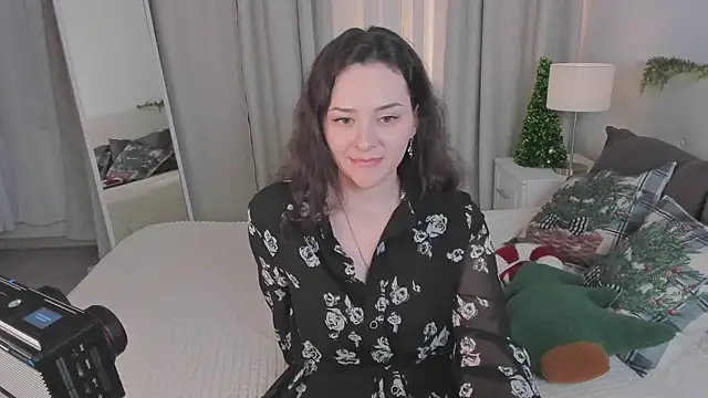 Camilla Rowen online show from January 17, 2026, 8:56 pm