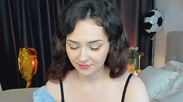 Camilla Rowen online show from July 2, 2026, 8:59 pm