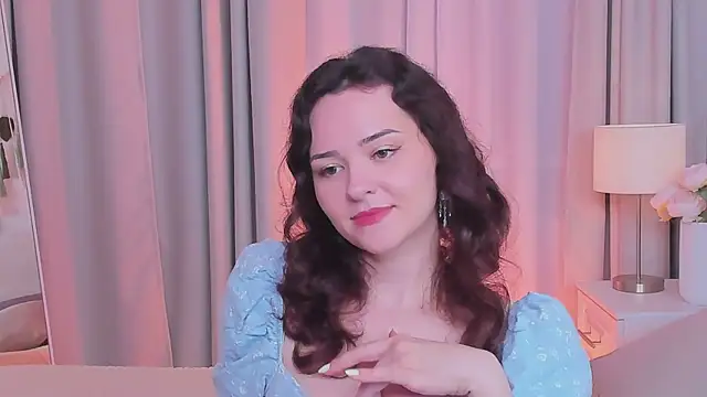Camilla Rowen online show from July 4, 2026, 8:37 pm