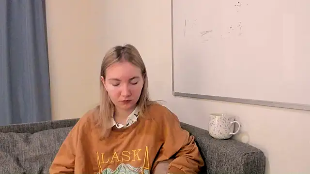 CathyHeximer online show from December 18, 2025, 8:31 am