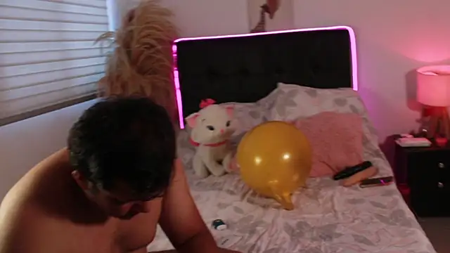 AllysonAndDanny online show from October 30, 2025, 12:17 pm