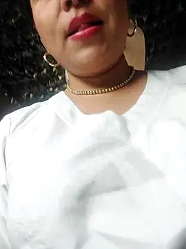 SashaCox  online show from October 28, 2025, 11:36 am