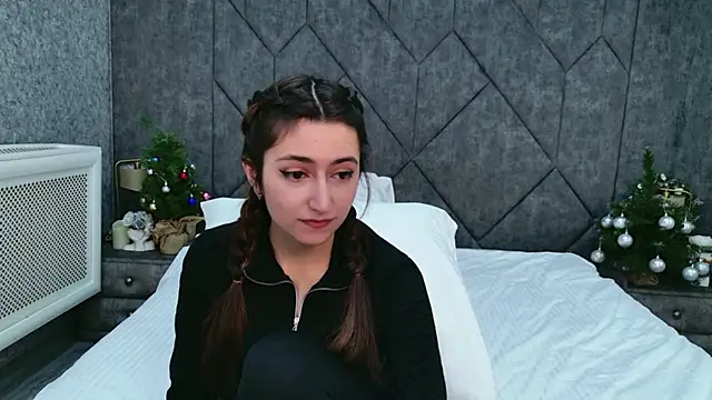 Snapshot of Gloria_Bendall chatting on January 9, 2026, 3:15 pm Gloria Bendall online show from January 9, 2026, 3:15 pm