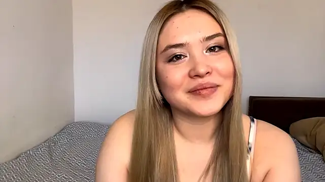 AgataTif online show from November 1, 2025, 5:20 am