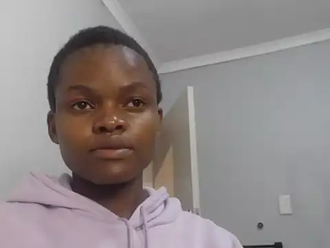 Sweet-PetiteX online show from October 24, 2025, 6:59 pm