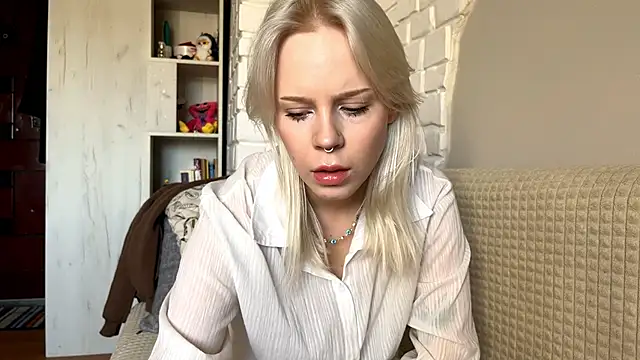 Snapshot of JinRenkes chatting on November 1, 2025, 8:05 am JinRenkes online show from November 1, 2025, 8:05 am