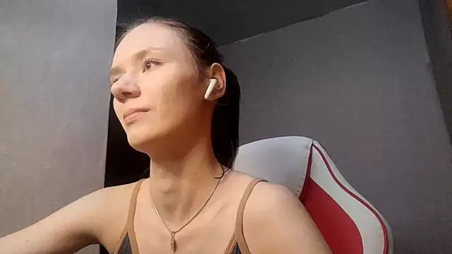 Snapshot of KarrenPurse chatting on October 24, 2025, 3:08 pm KarrenPurse online show from October 24, 2025, 3:08 pm