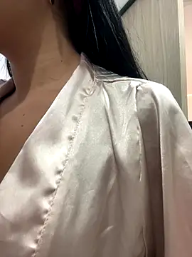 AbbyHank2 online show from November 15, 2025, 1:29 pm