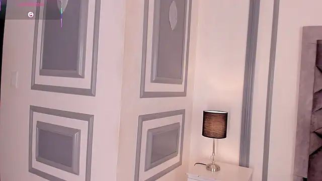 amarisvega online show from October 28, 2025, 11:47 am