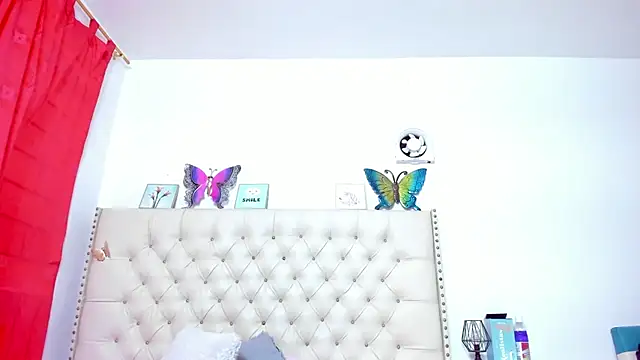 Snapshot of celena_wonder chatting on July 16, 2026, 7:09 pm celena wonder online show from July 16, 2026, 7:09 pm