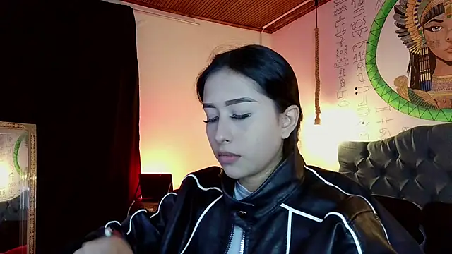 melissa  dolce online show from December 17, 2025, 8:37 pm