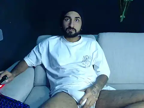 Snapshot of _xsebassx_ chatting on October 25, 2025, 4:20 am xsebassx online show from October 25, 2025, 4:20 am