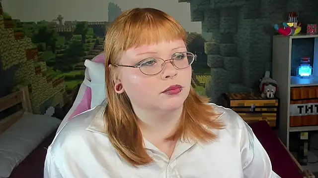 LottieReed online show from December 14, 2025, 3:39 pm