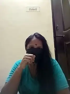 tamilammu1431 online show from October 23, 2025, 7:01 pm