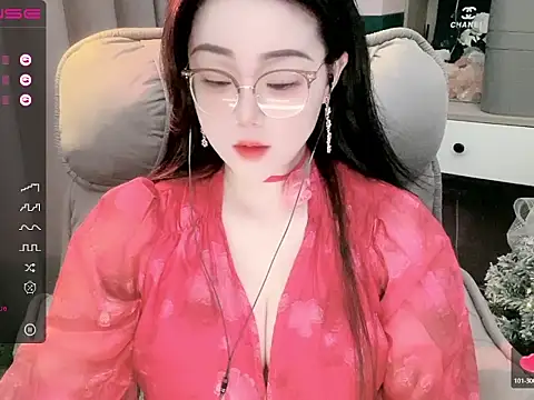 Snapshot of Monica-666888- chatting on October 27, 2025, 5:39 pm Monica-666888- online show from October 27, 2025, 5:39 pm