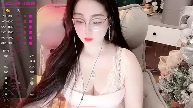 Monica-666888- online show from January 5, 2026, 9:29 pm