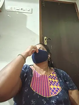 Snapshot of sreemamitha9 chatting on July 31, 2026, 4:28 pm sreemamitha9 online show from July 31, 2026, 4:28 pm