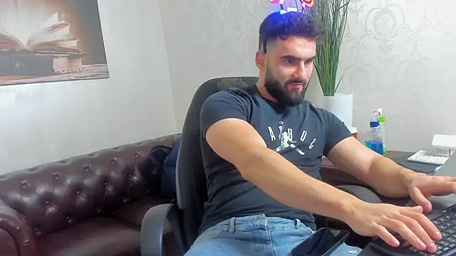 MicahLane online show from October 27, 2025, 5:33 am