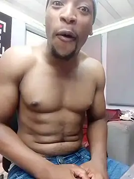 Snapshot of BananaDickon2 chatting on October 31, 2025, 7:04 pm BananaDickon2 online show from October 31, 2025, 7:04 pm