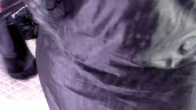 Jasmin Hottie online show from October 24, 2025, 10:22 am