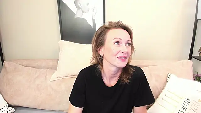 poniketis online show from October 23, 2025, 12:04 pm