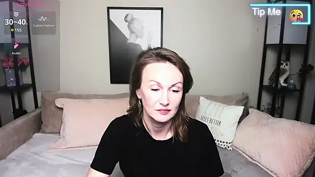 poniketis online show from October 29, 2025, 2:30 pm