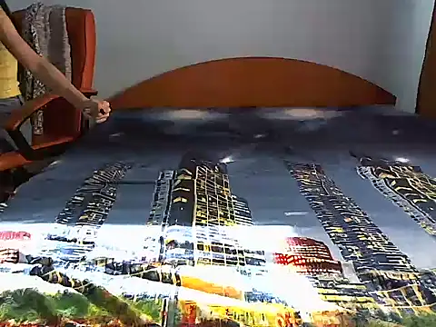 andreea713 online show from October 31, 2025, 11:55 am